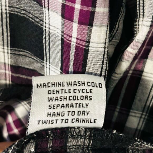 Tulip plaid cotton asymmetrical flounce back black purple white button up tunic - Picture 9 of 11